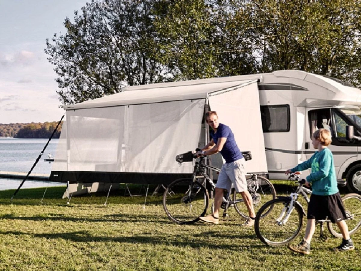 Thule Sun Blocker Front G2 Voorwand 430 3 Thule Sun Blocker Front G2 Voorwand 430 - Afbeelding 3